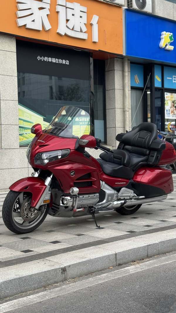 二手本田Gold Wing GL1800 Audio Comfort