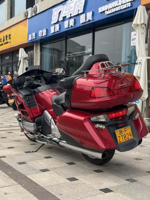 二手本田Gold Wing GL1800 Audio Comfort