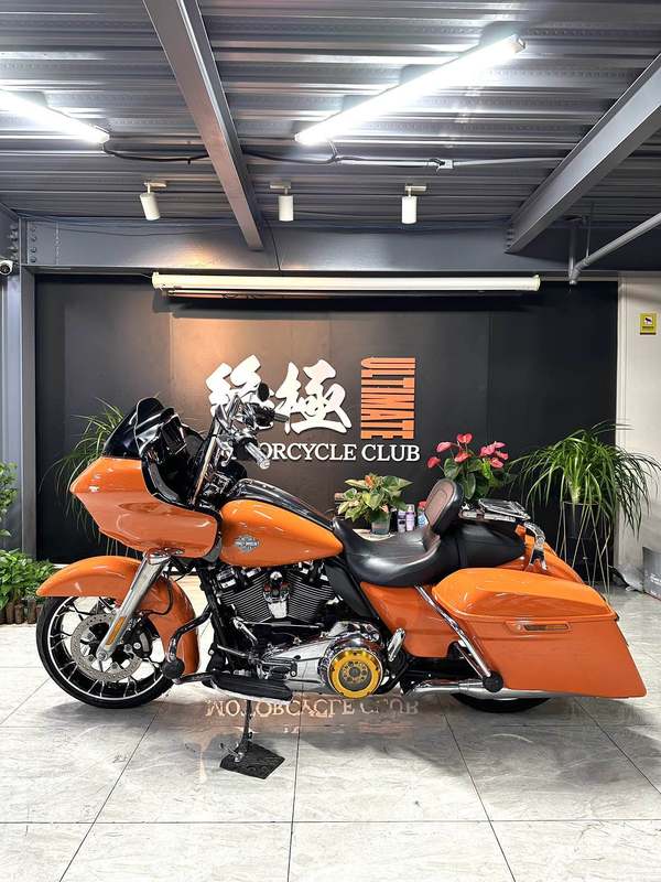 二手哈雷戴维森大道滑翔 Street Glide