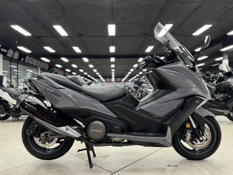 二手光阳AK550