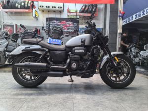 二手QJMOTOR闪250