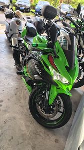 二手川崎ZX-4R