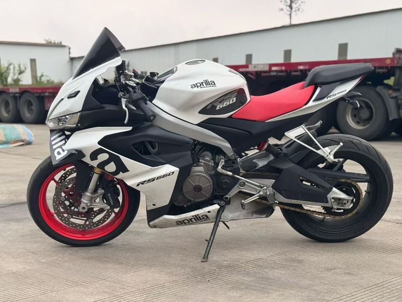 二手阿普利亚RS 660 