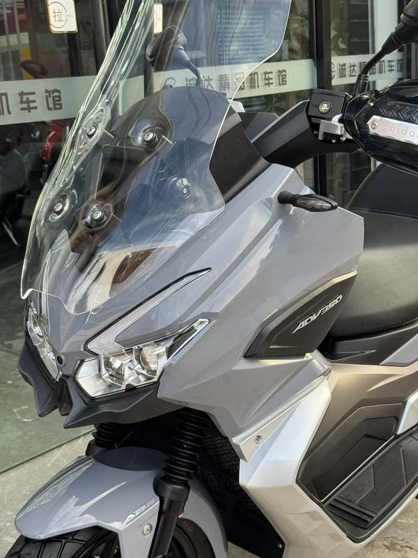 二手大阳V锐 ADV350
