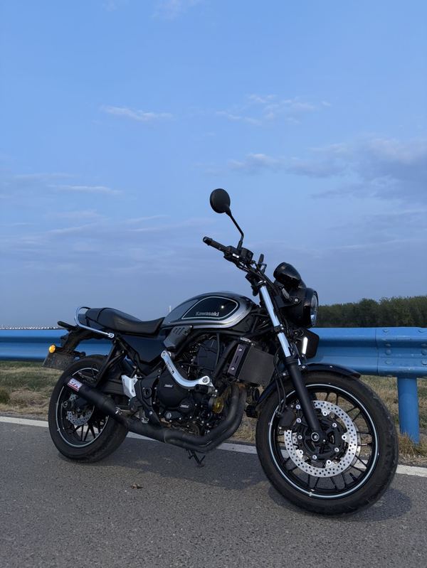 二手川崎Z650RS