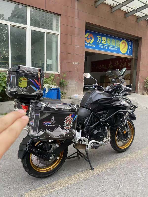 二手贝纳利TRK552