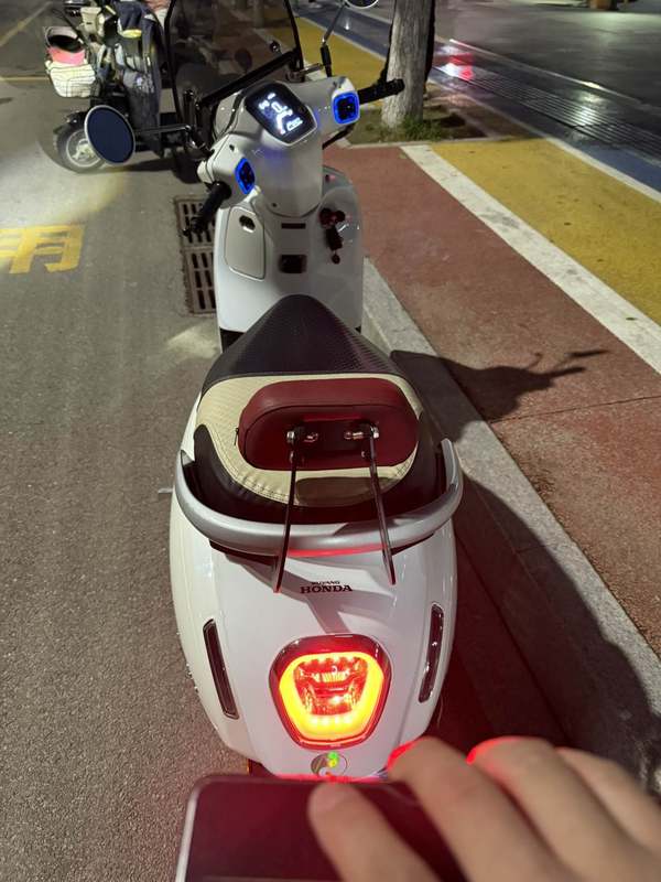 二手五羊本田NWF125