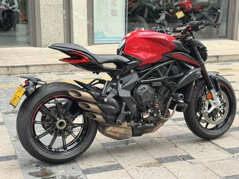 二手奥古斯塔Dragster 800