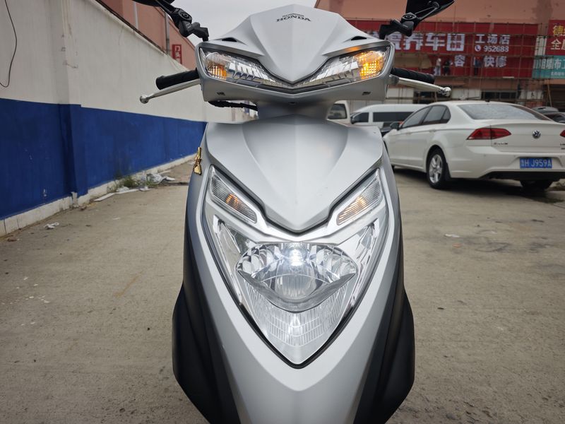 二手新大洲本田NS125T