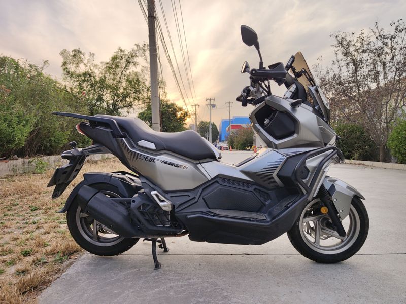 二手三阳哈士奇 Husky ADV150