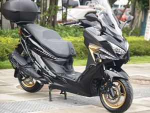 二手光阳赛艇 ST250