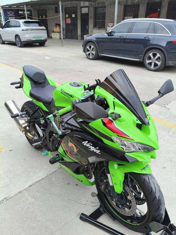 二手川崎ZX-4R