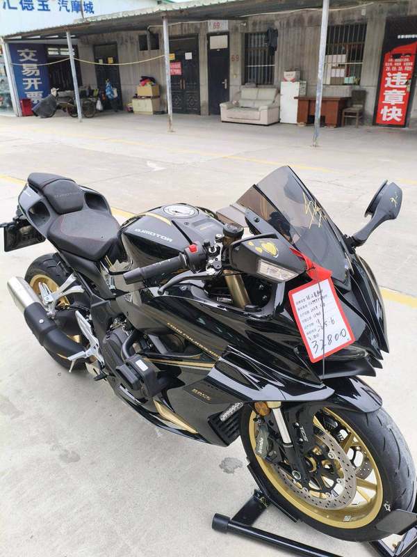二手QJMOTOR赛800