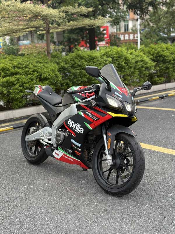 二手宗申阿普利亚GPR250R