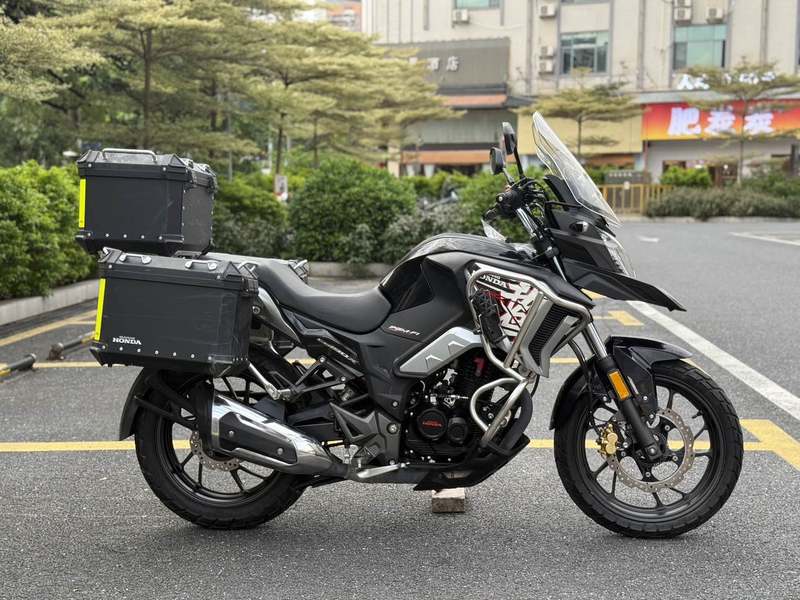 二手五羊本田猛鸷 CB190X