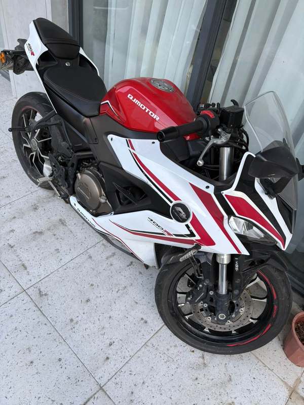 二手QJMOTOR赛400