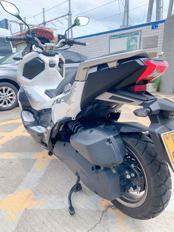 二手三阳哈士奇 Husky ADV150