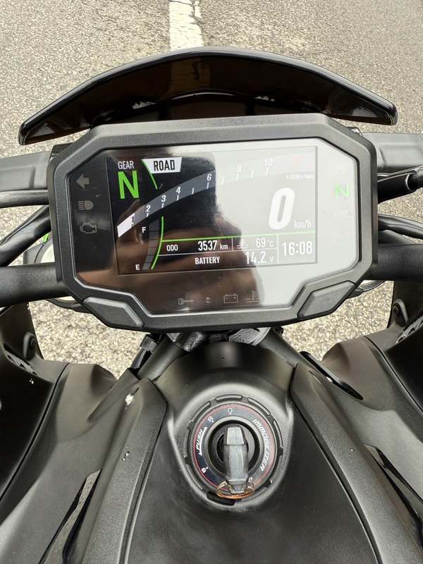 二手川崎Z900
