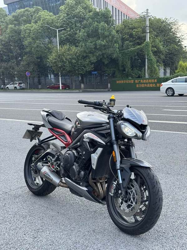 二手凯旋Street Triple 765