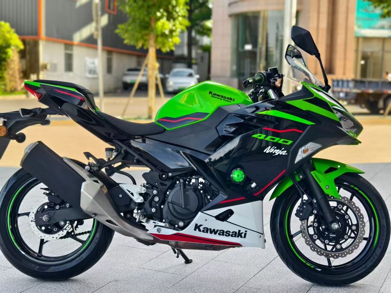 二手川崎Ninja 400