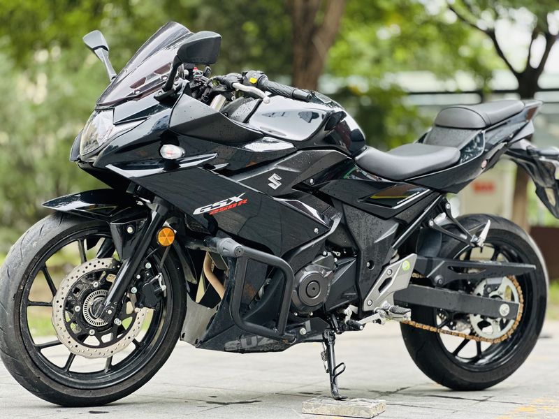 二手豪爵铃木GSX250R