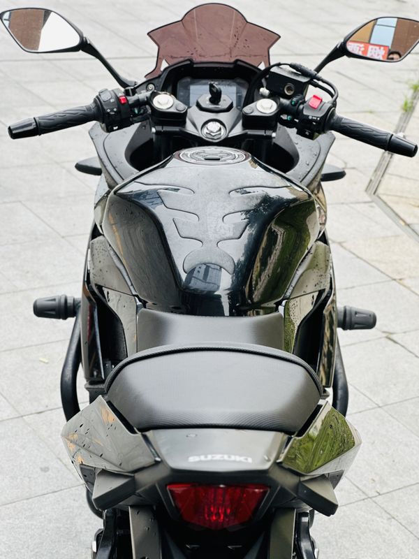 二手豪爵铃木GSX250R