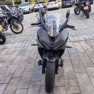 二手凯旋Daytona 660