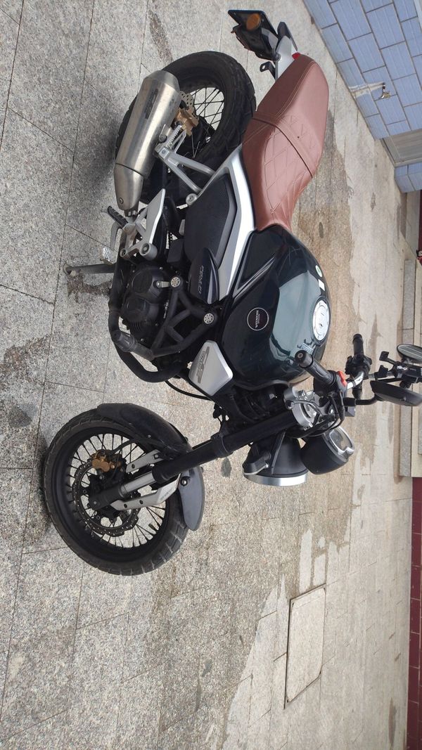 二手五羊本田鸷道 CB190SS