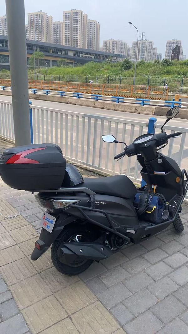 二手济南铃木优驿 UE125T