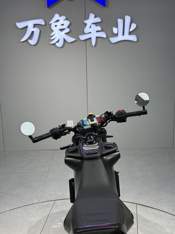 二手HUSQVARNA黑箭 401