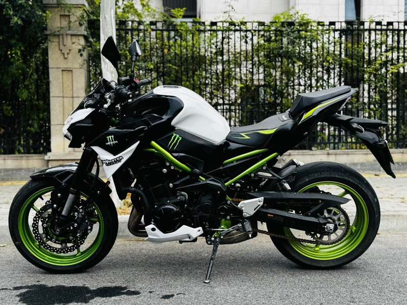 二手川崎Z900