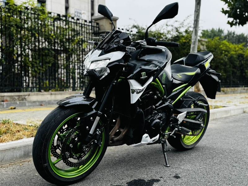 二手川崎Z900