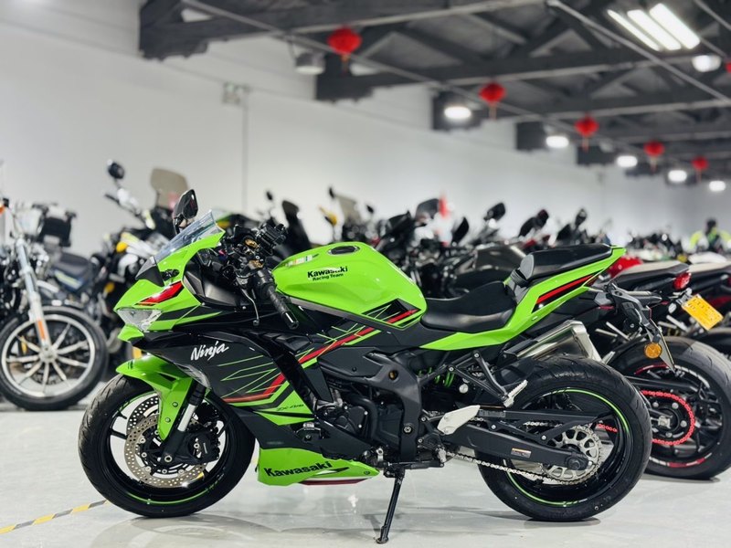 二手川崎ZX-4R