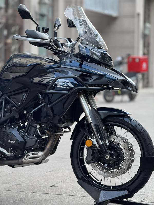 二手贝纳利金鹏 TRK502