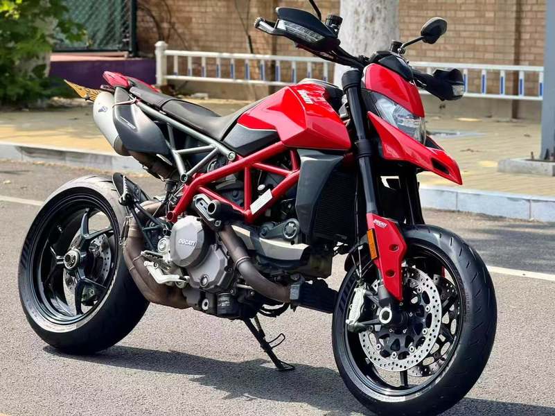 二手杜卡迪Hypermotard 950