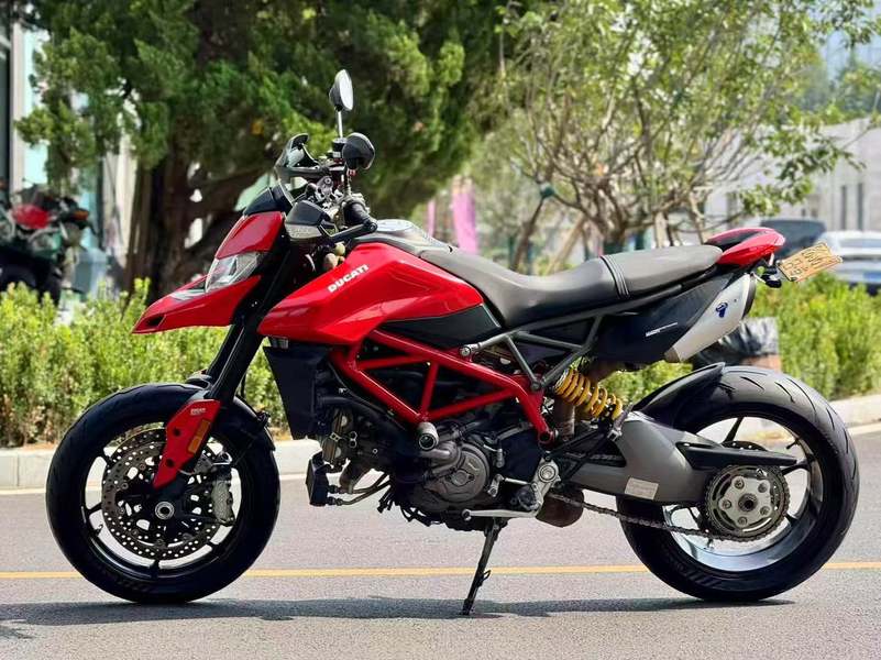 二手杜卡迪Hypermotard 950