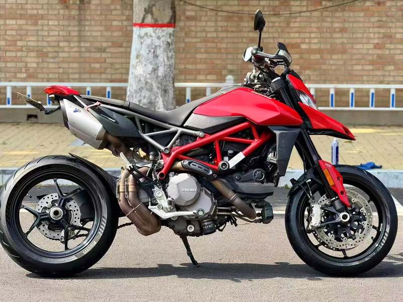 二手杜卡迪Hypermotard 950