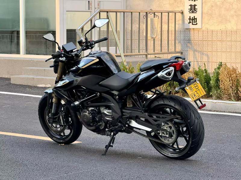 二手贝纳利TNT600i