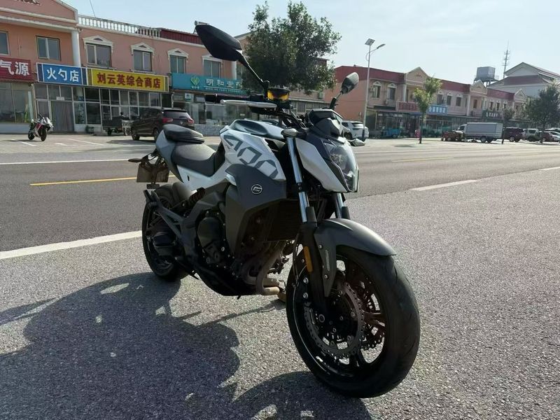 二手春风400NK