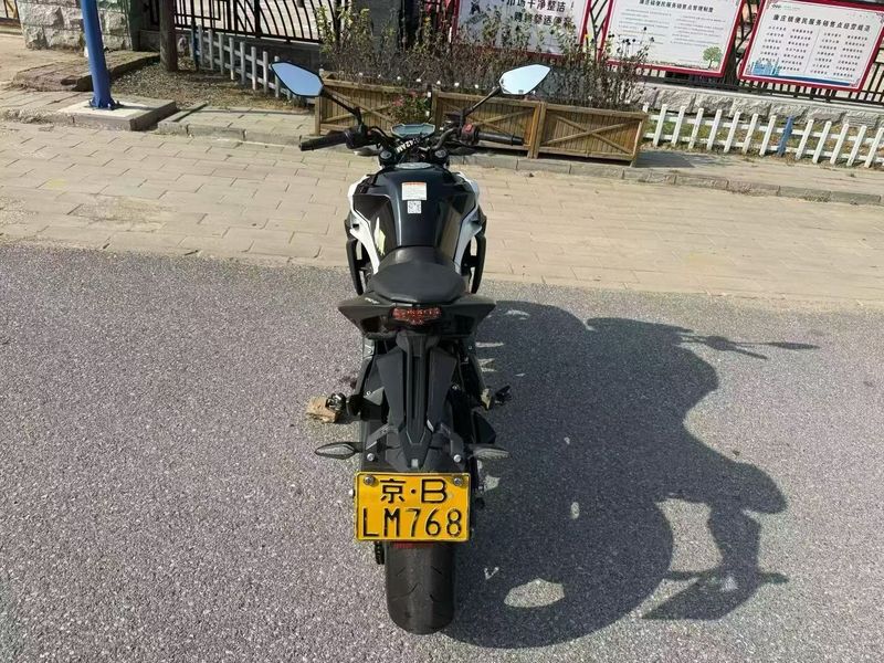 二手春风400NK