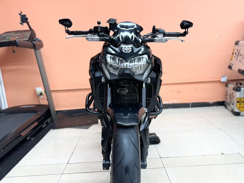 二手川崎Z900