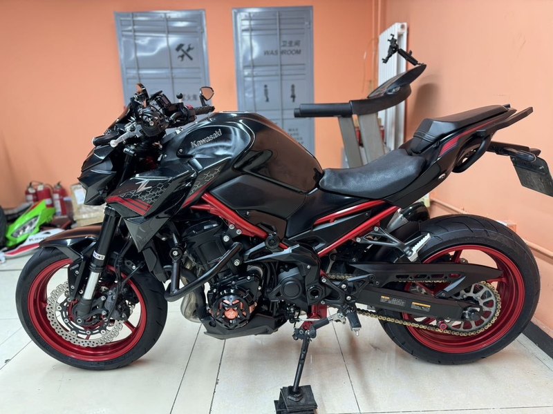 二手川崎Z900