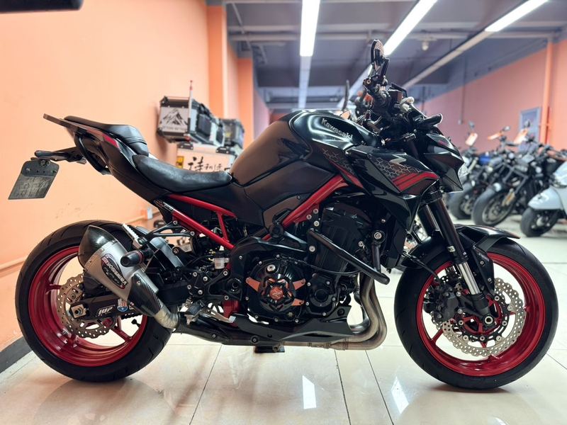 二手川崎Z900