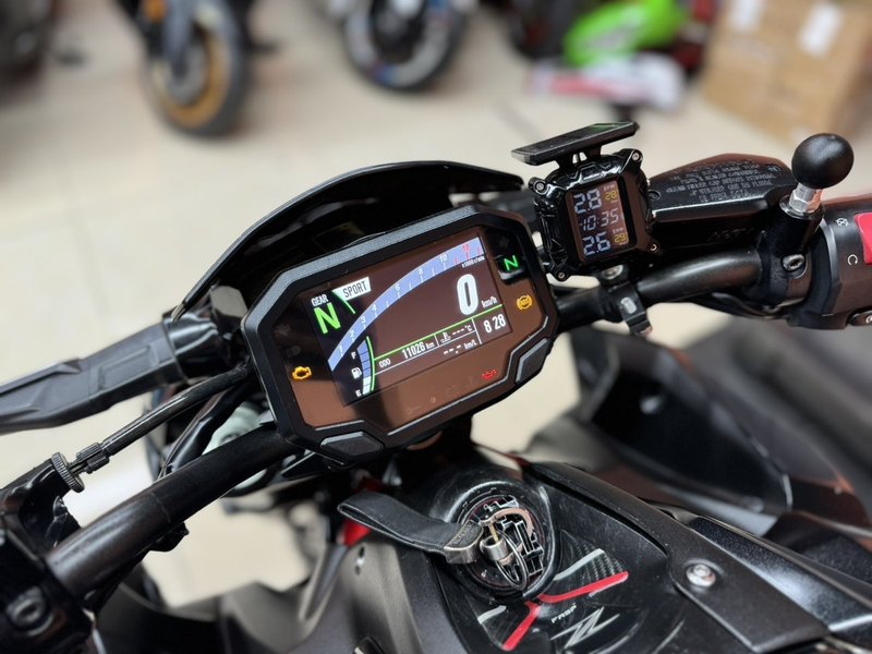 二手川崎Z900