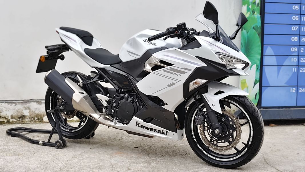 二手川崎Ninja 400