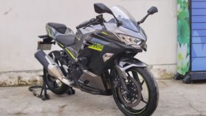 二手川崎Ninja 400