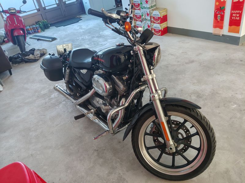 二手哈雷戴维森883L SuperLow