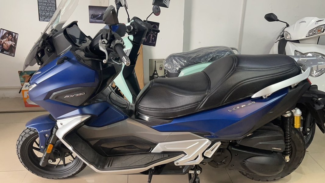 二手大阳V锐 ADV350