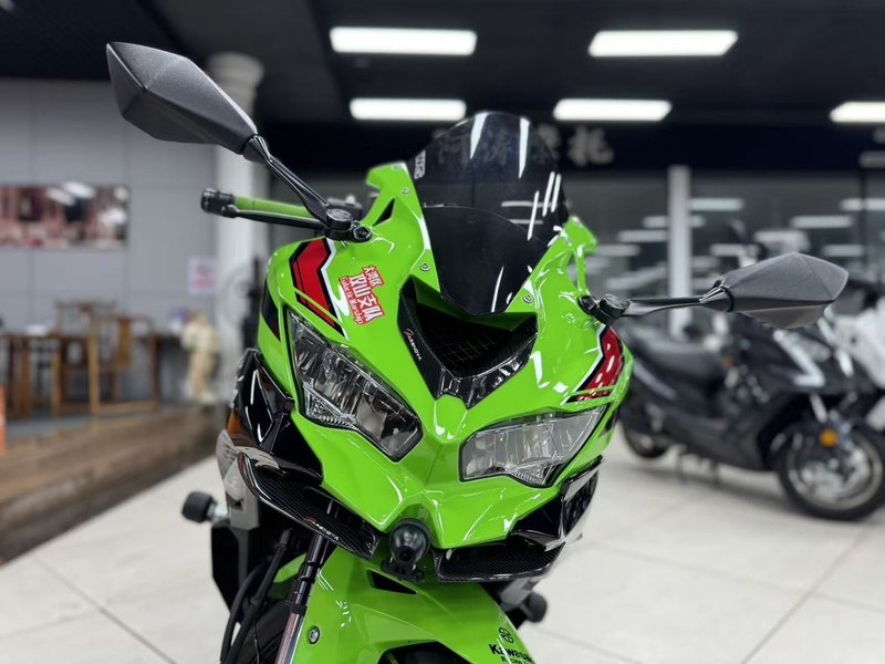 二手川崎ZX-4R