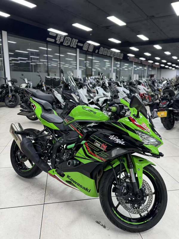 二手川崎ZX-4R
